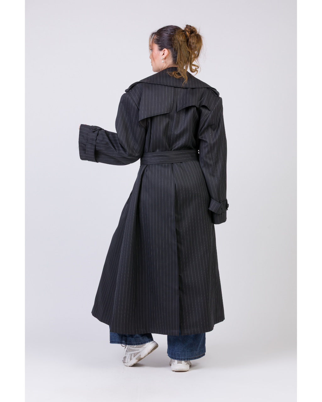 Trench Negro con lineas - Oveja bellavista tomé